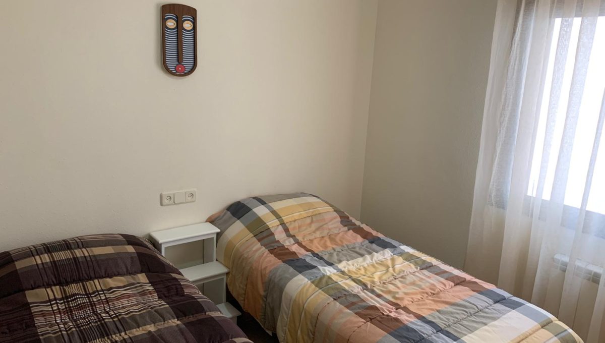 880452162_e9a4914db467198a6b0825e39fe4c140