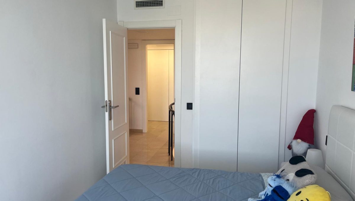 884801624_910e2c323452bcf61c935d260c3919e7