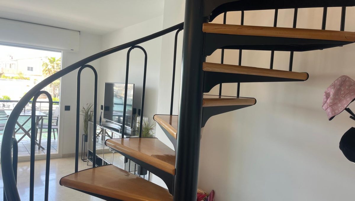 884801624_ccfc731b9a64d4762c677f6f13bde033