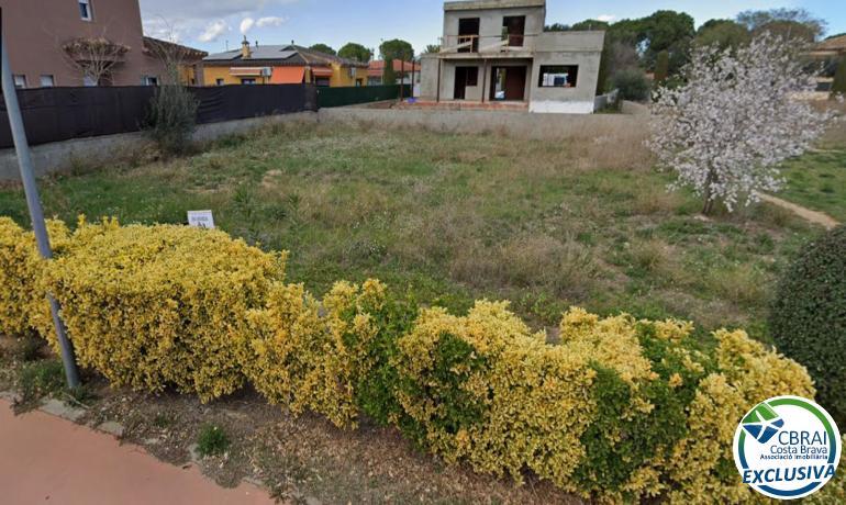 Terreno edificable en Vilacolum.